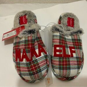 Wondershop Mama Elf Plaid Slippers size 5/6